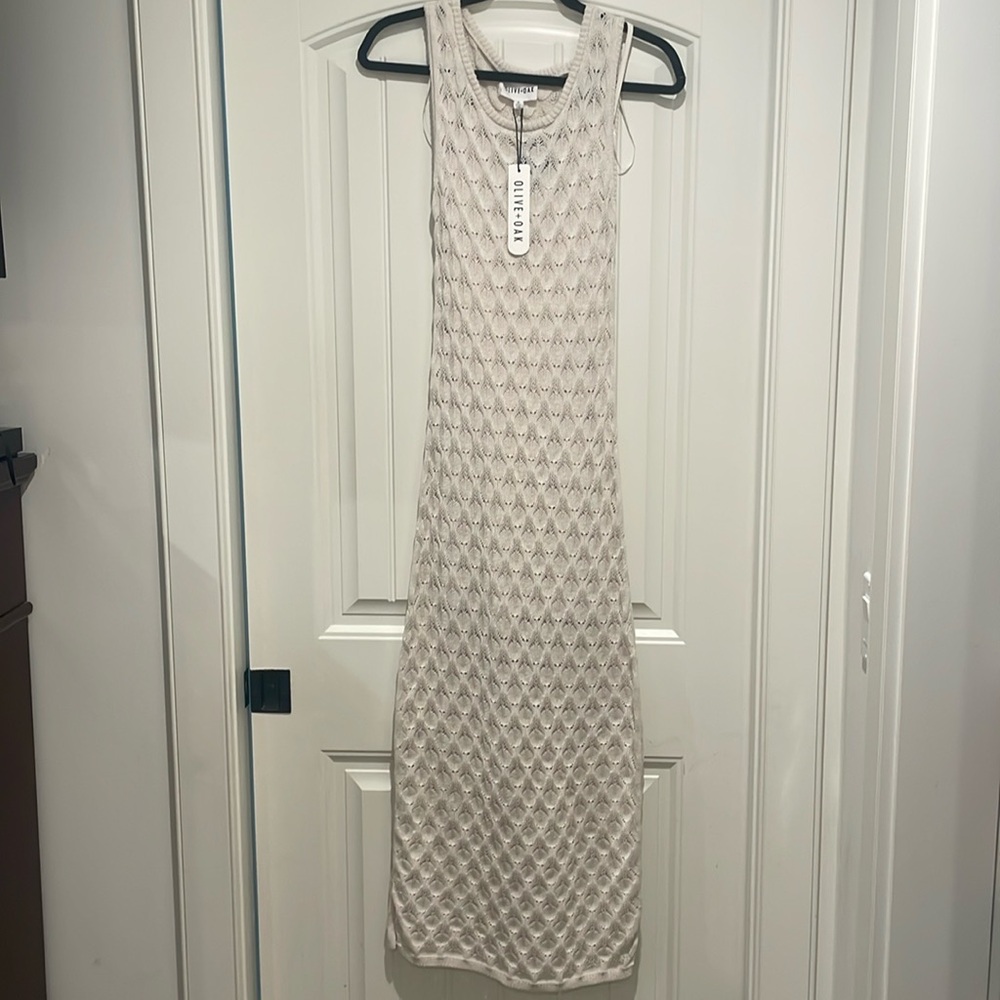 New knit dress with ivory liner
